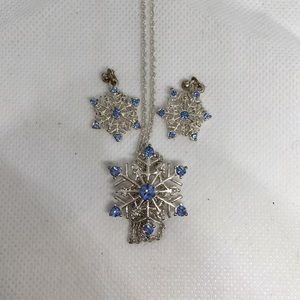 Snowflake Earring and Necklace Set